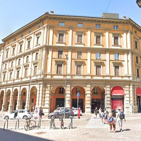Familybo Apartments Bologna Delight - Front Station エクステリア 写真